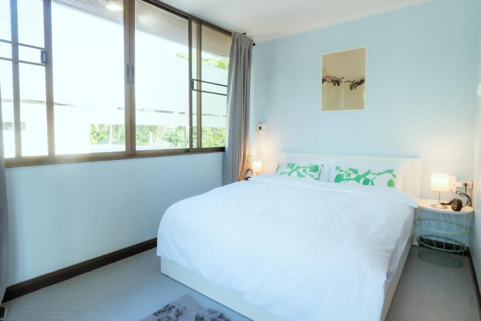 420 Hostel - Ekkamai Buds & Beds Bangkok Buitenkant foto