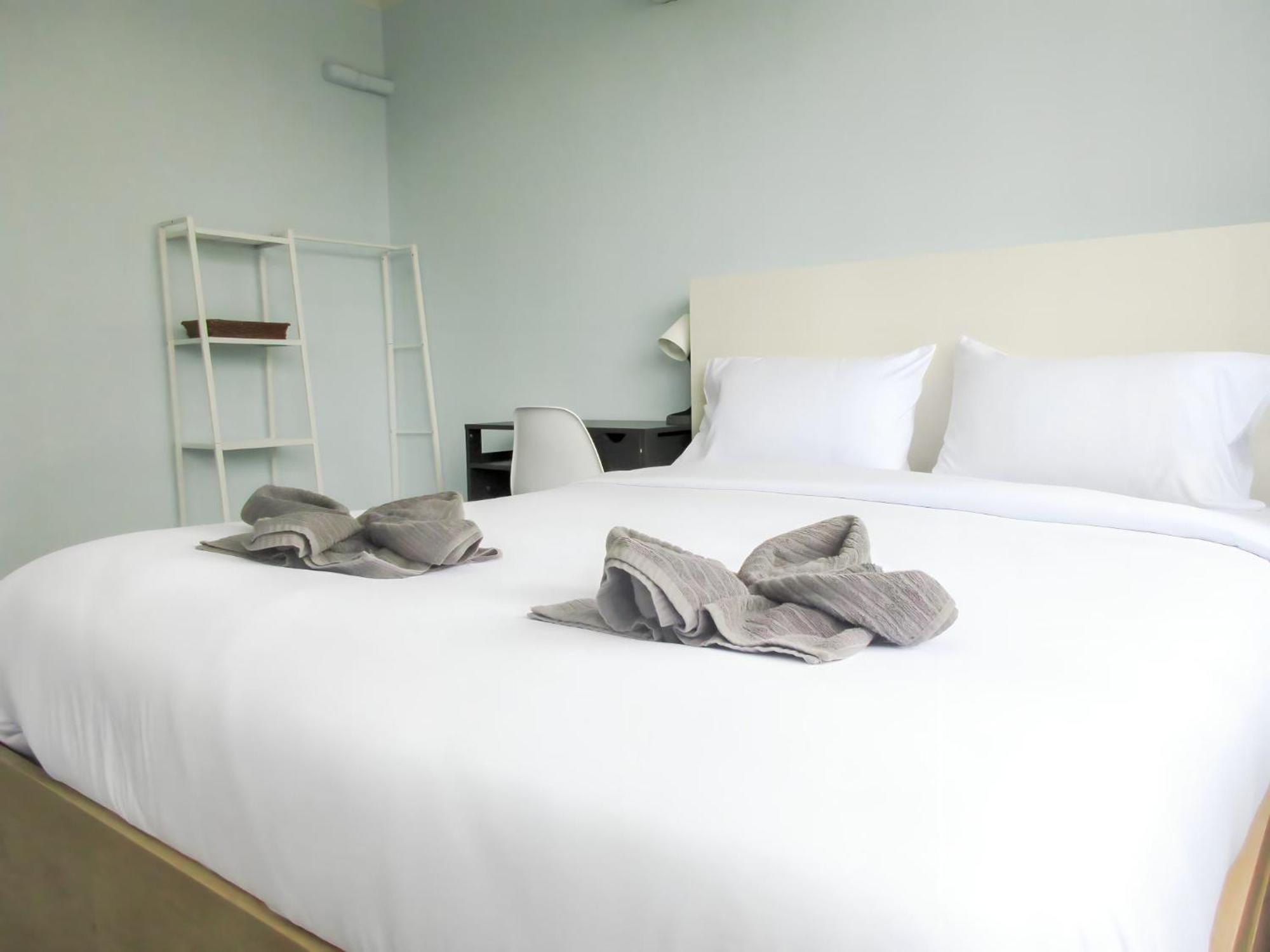 420 Hostel - Ekkamai Buds & Beds Bangkok Buitenkant foto